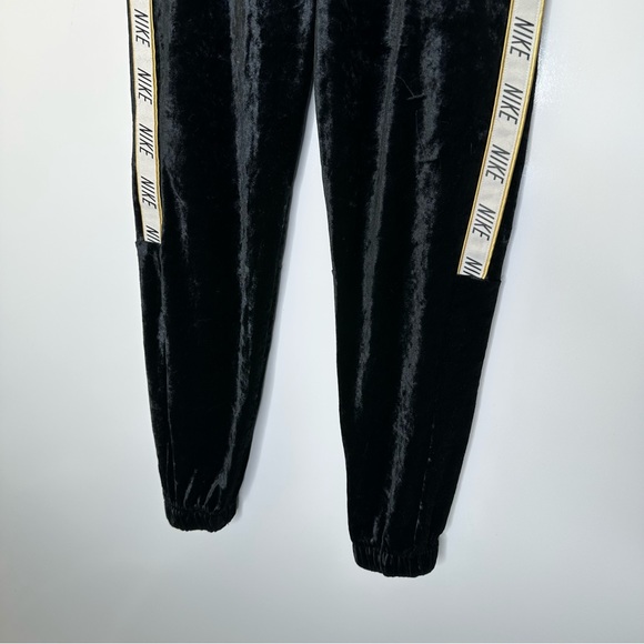 Nike Youth Kids Black velour track pants jogger size small - Picture 3 of 6